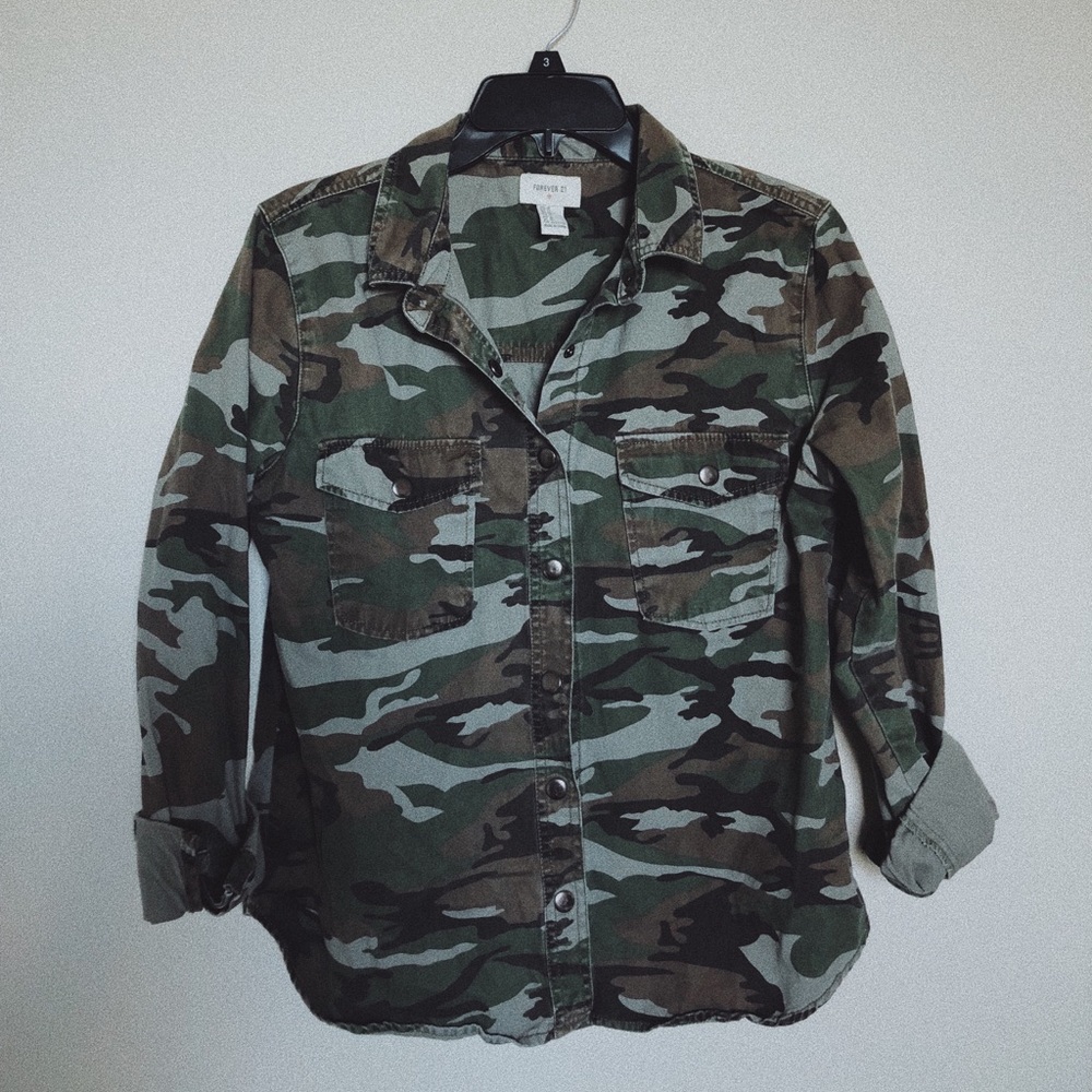 Forever 21 Camo Lightweight Jacket